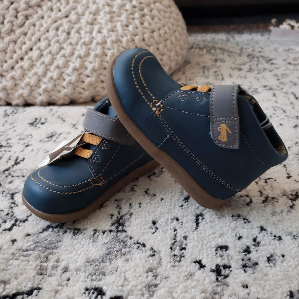 See Kai Run Boys Blue Sneakers NWT